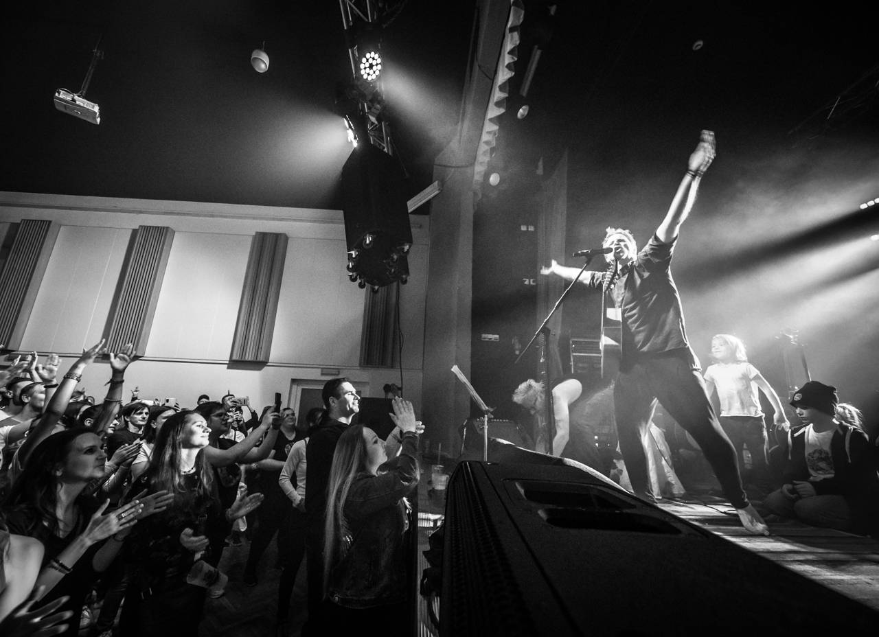 Tomáš Klus prozradil Plzni svá tajemství, předskakoval mu Jan Jelen Band