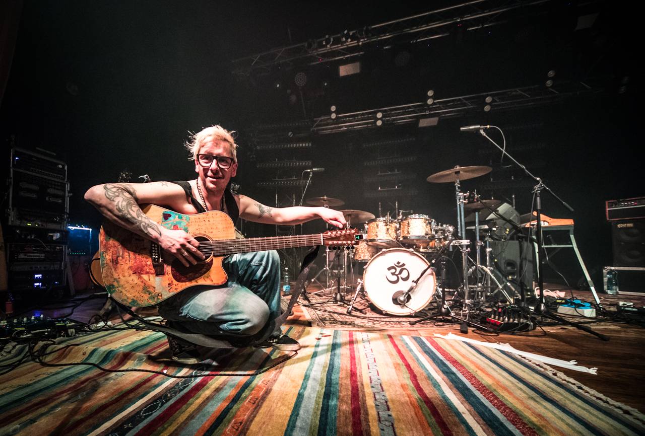 Tomáš Klus prozradil Plzni svá tajemství, předskakoval mu Jan Jelen Band