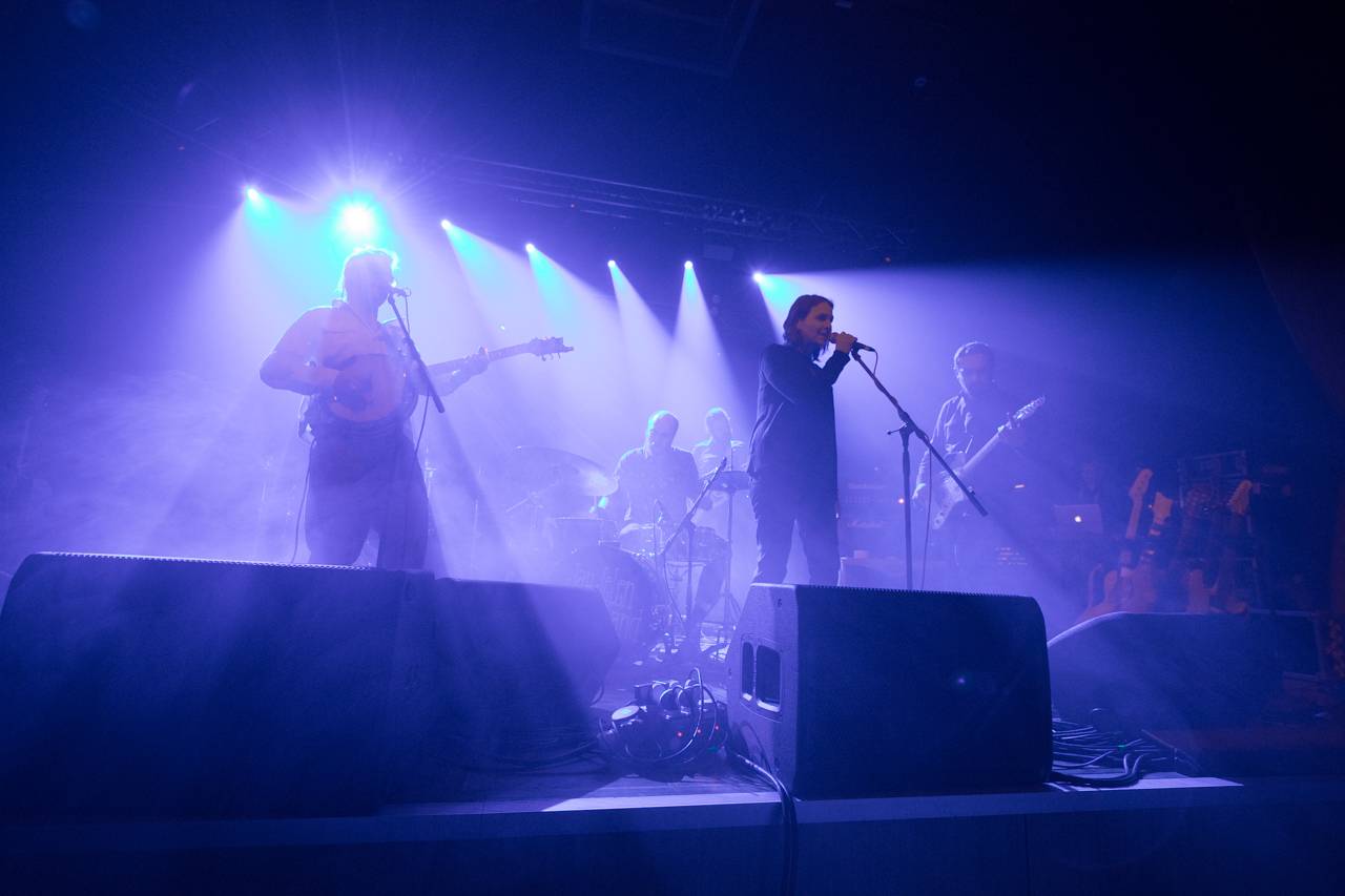 Tomáš Klus prozradil Plzni svá tajemství, předskakoval mu Jan Jelen Band