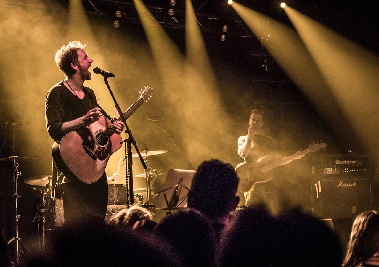 Tomáš Klus prozradil Plzni svá tajemství, předskakoval mu Jan Jelen Band