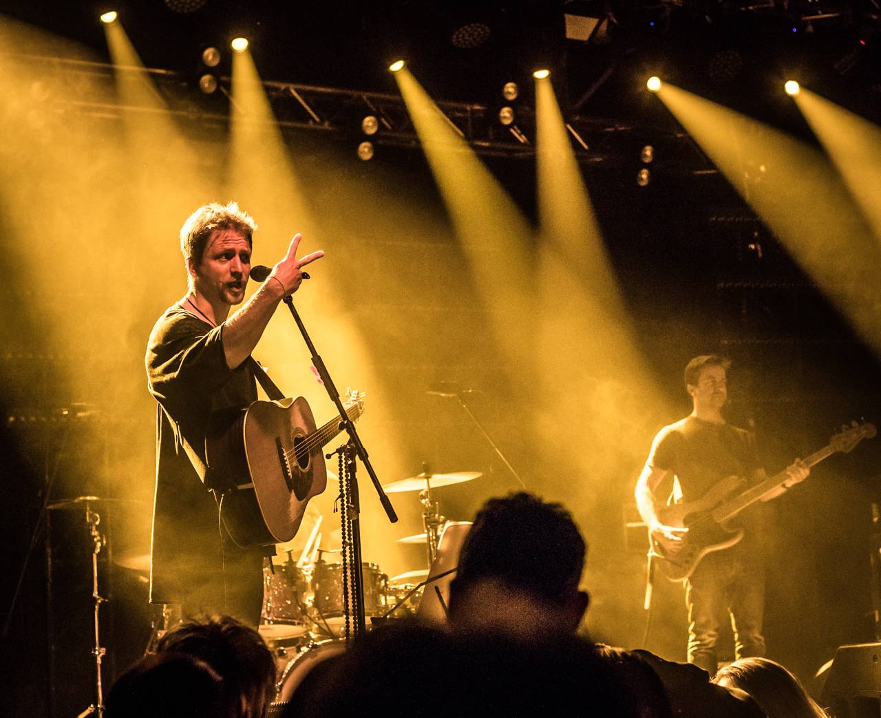 Tomáš Klus prozradil Plzni svá tajemství, předskakoval mu Jan Jelen Band