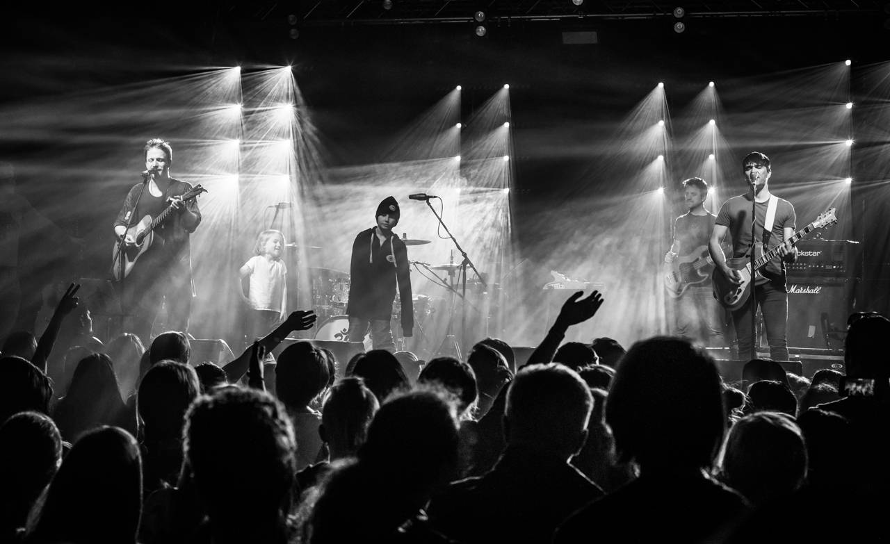 Tomáš Klus prozradil Plzni svá tajemství, předskakoval mu Jan Jelen Band