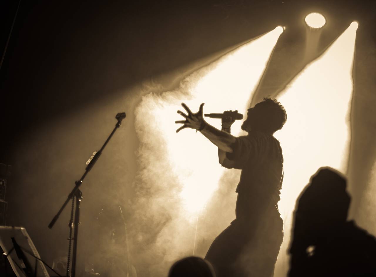 Tomáš Klus prozradil Plzni svá tajemství, předskakoval mu Jan Jelen Band