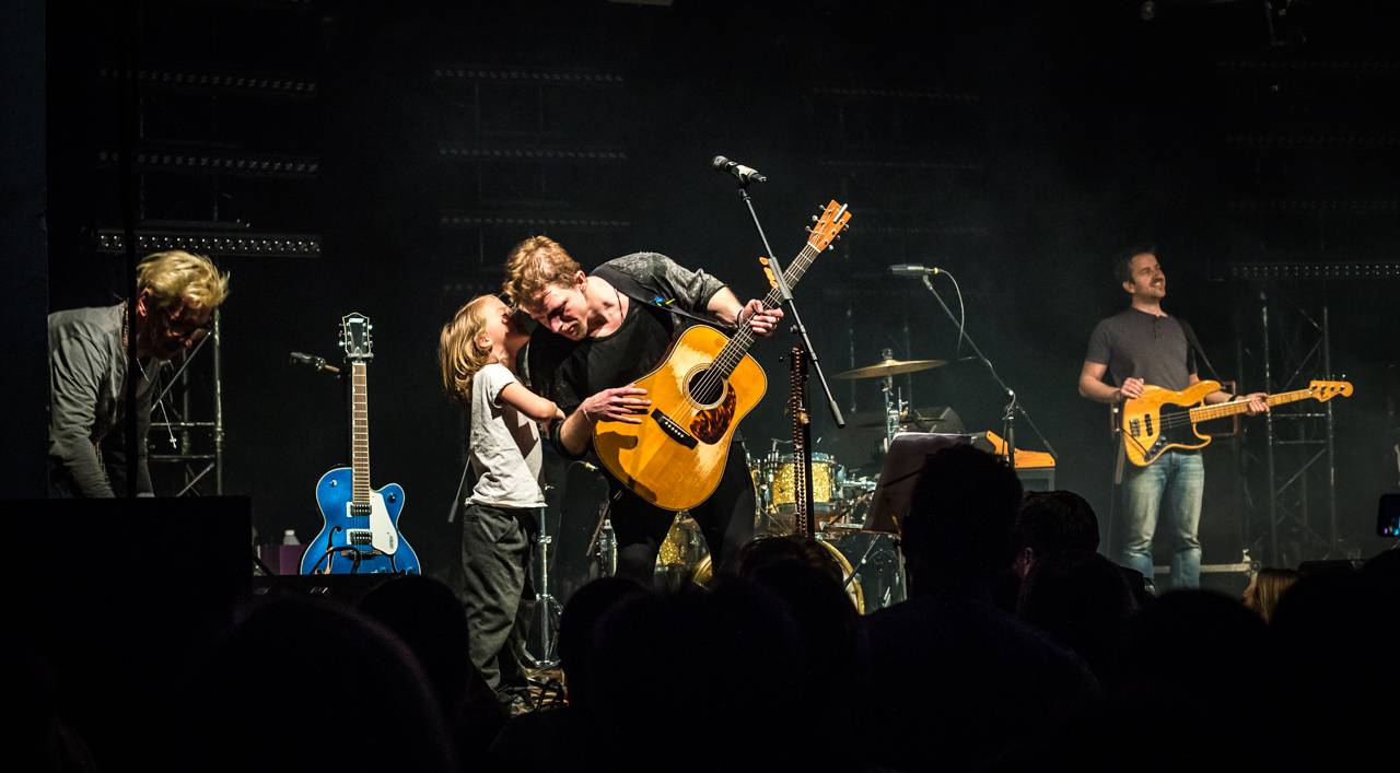 Tomáš Klus prozradil Plzni svá tajemství, předskakoval mu Jan Jelen Band