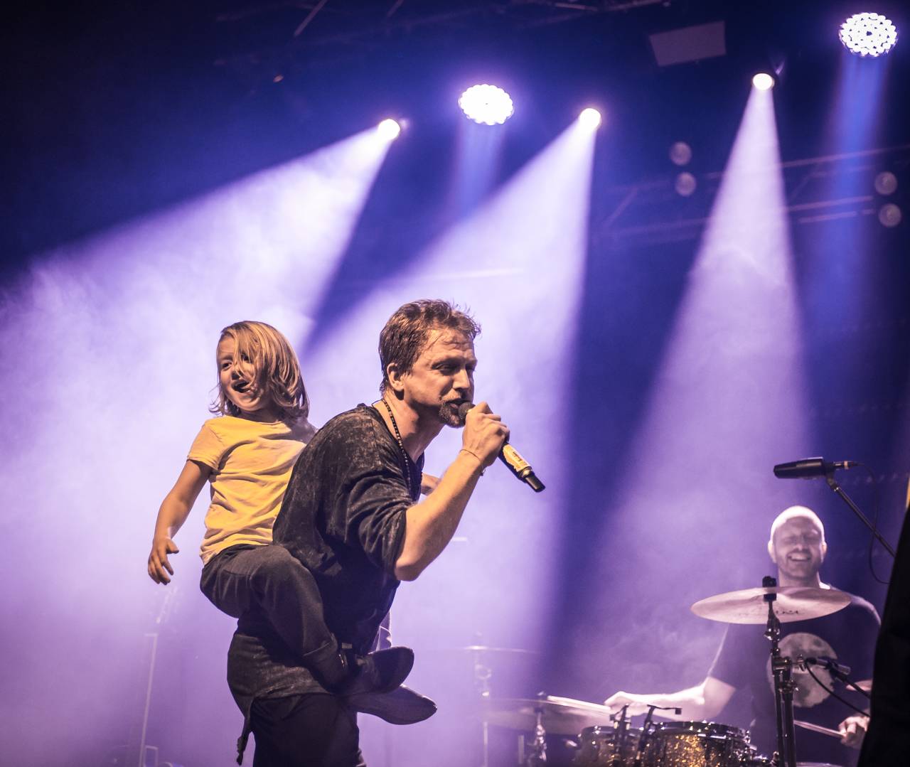 Tomáš Klus prozradil Plzni svá tajemství, předskakoval mu Jan Jelen Band