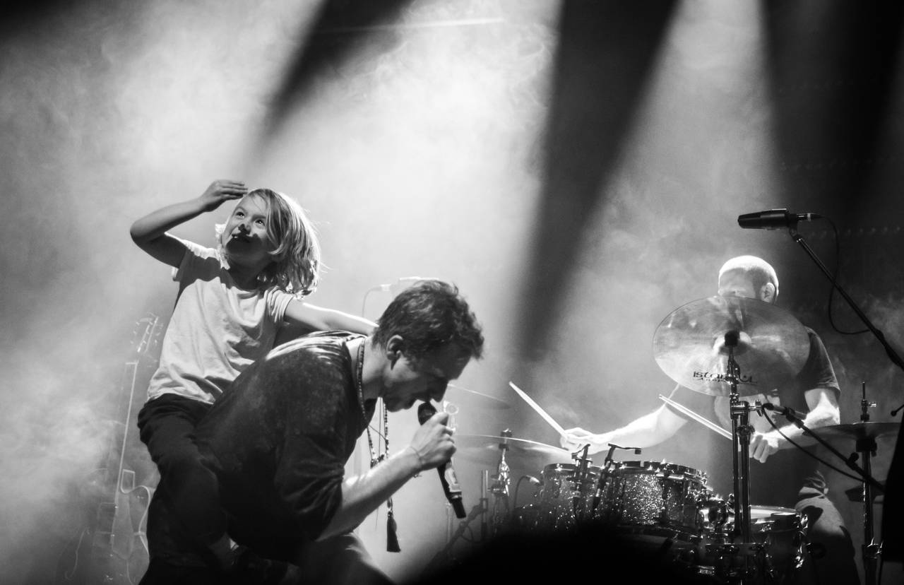 Tomáš Klus prozradil Plzni svá tajemství, předskakoval mu Jan Jelen Band