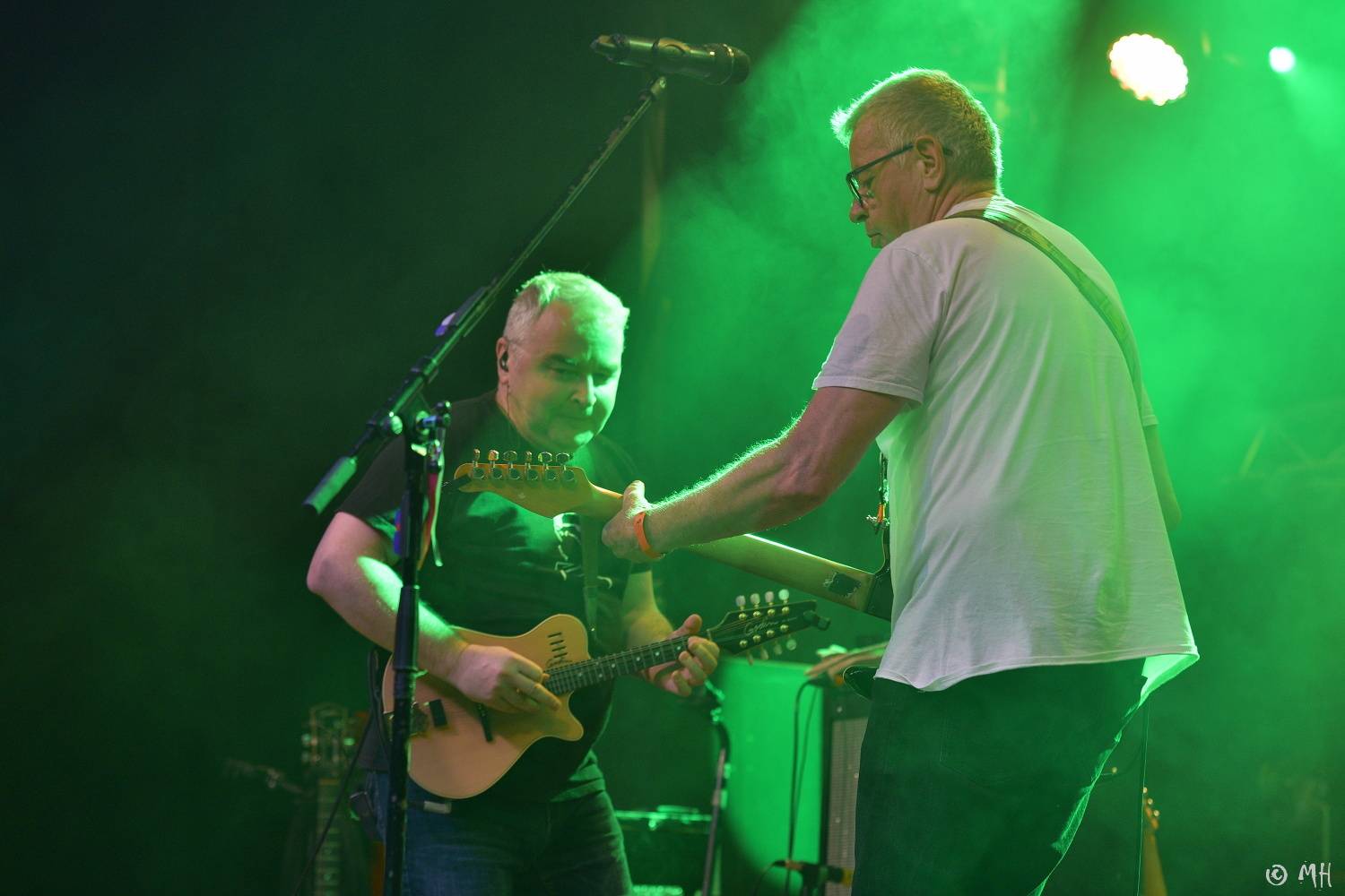 Konec streamů, zase se hraje živě. Mňága a Žďorp přivezla do Plzně skvělou energii