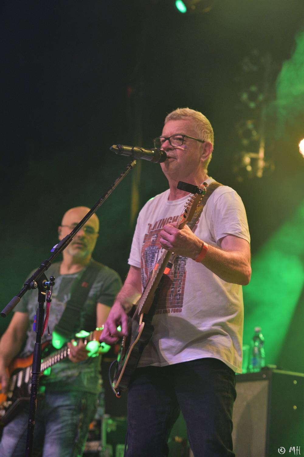 Konec streamů, zase se hraje živě. Mňága a Žďorp přivezla do Plzně skvělou energii