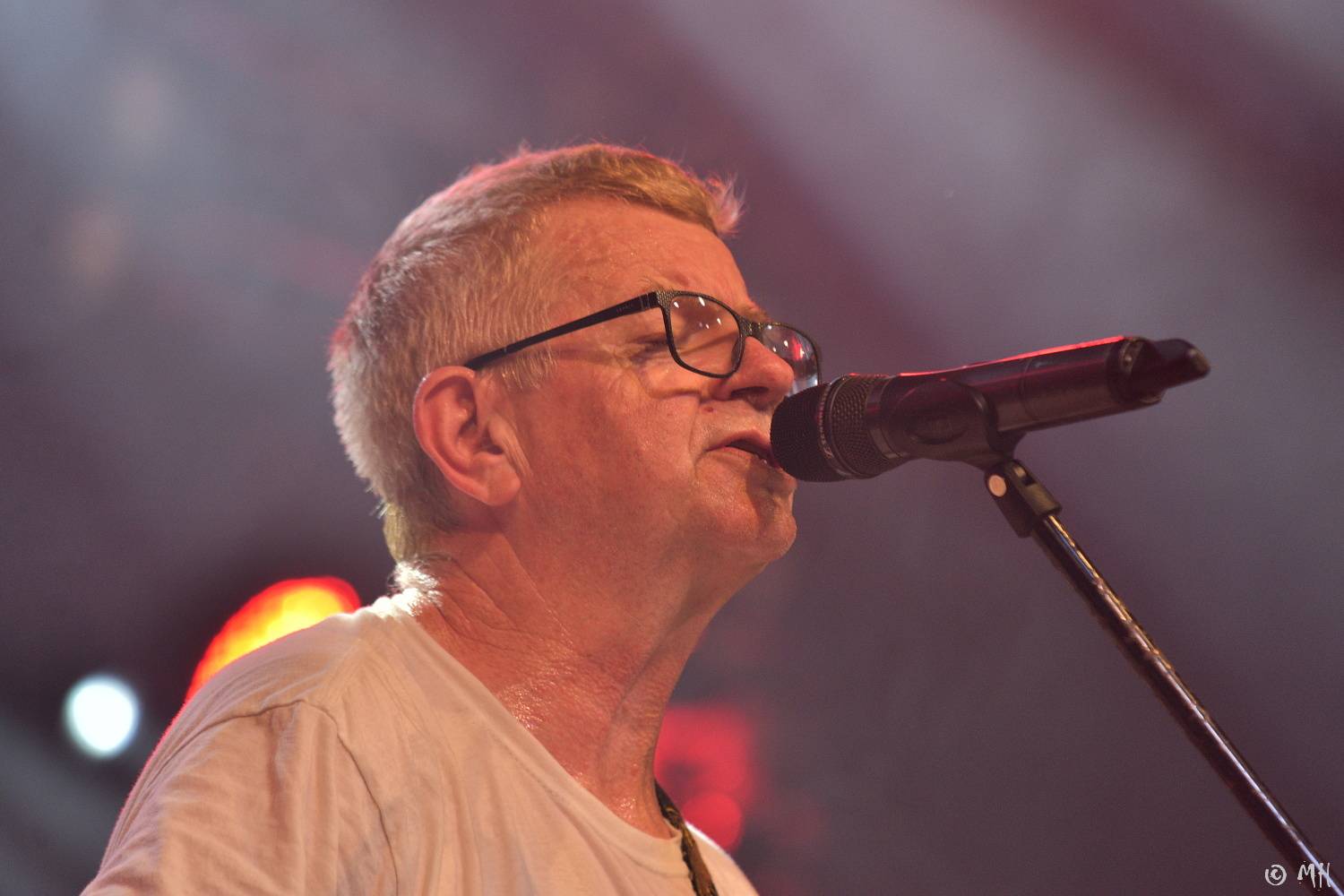 Konec streamů, zase se hraje živě. Mňága a Žďorp přivezla do Plzně skvělou energii