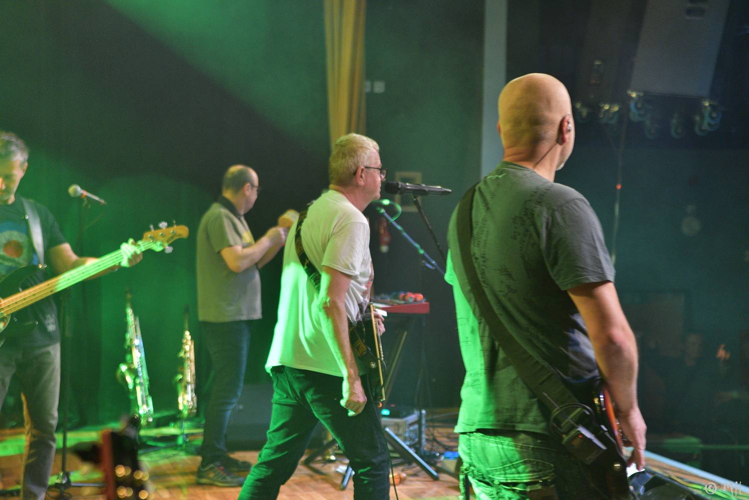 Konec streamů, zase se hraje živě. Mňága a Žďorp přivezla do Plzně skvělou energii