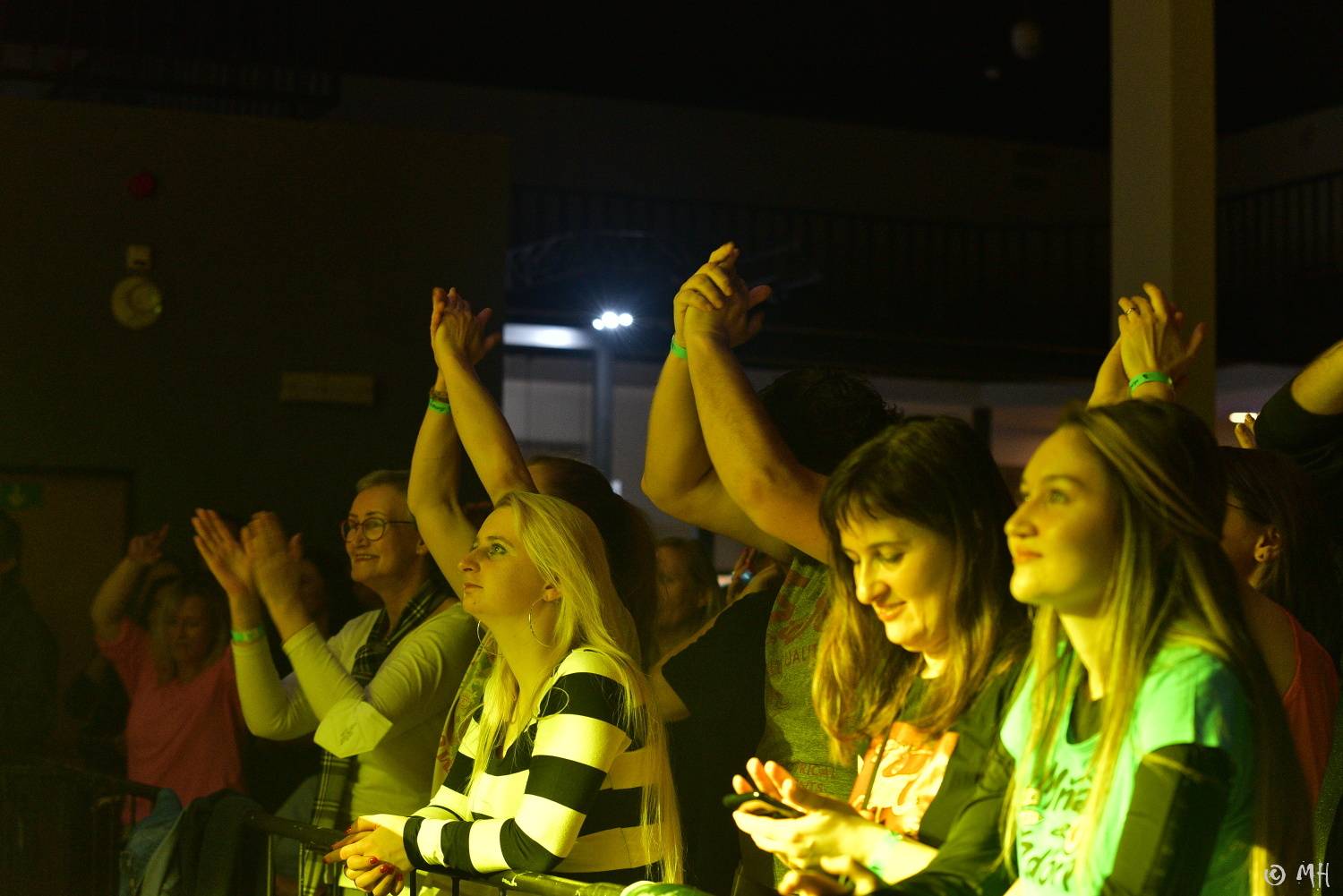 Konec streamů, zase se hraje živě. Mňága a Žďorp přivezla do Plzně skvělou energii