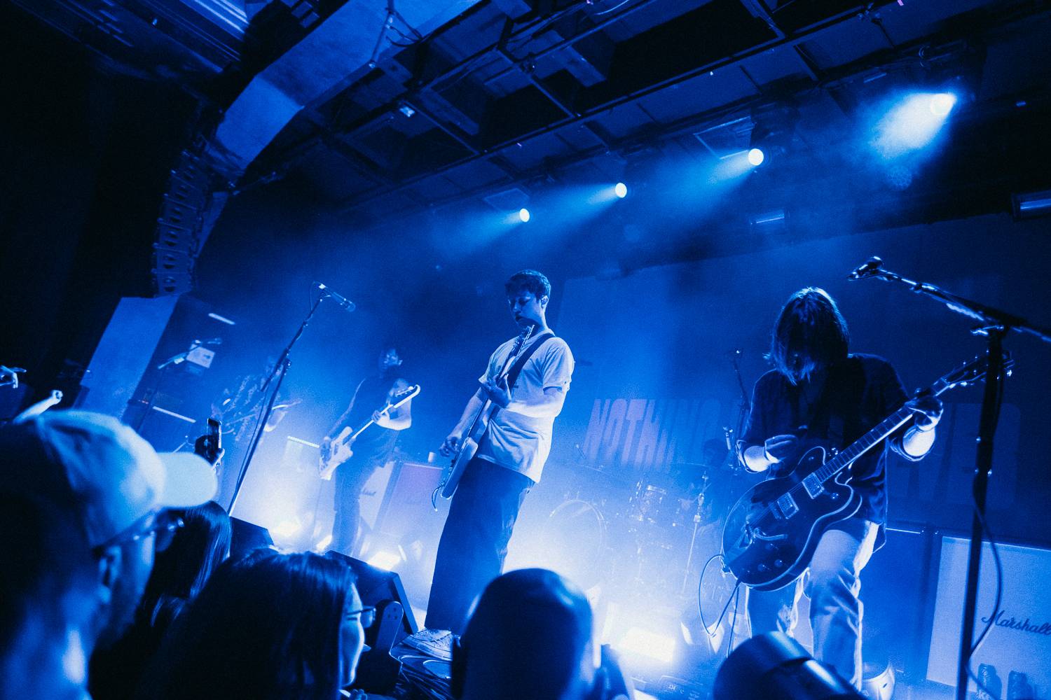 Nothing But Thieves si ukradli srdce českých fanoušků