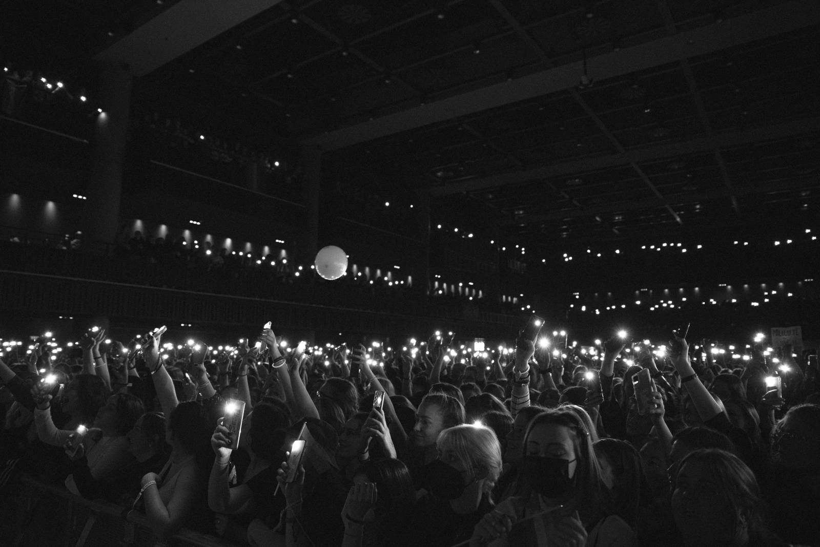 Do Prahy dorazil Louis Tomlinson. Zahrál své největší hity a zavzpomínal také na One Direction