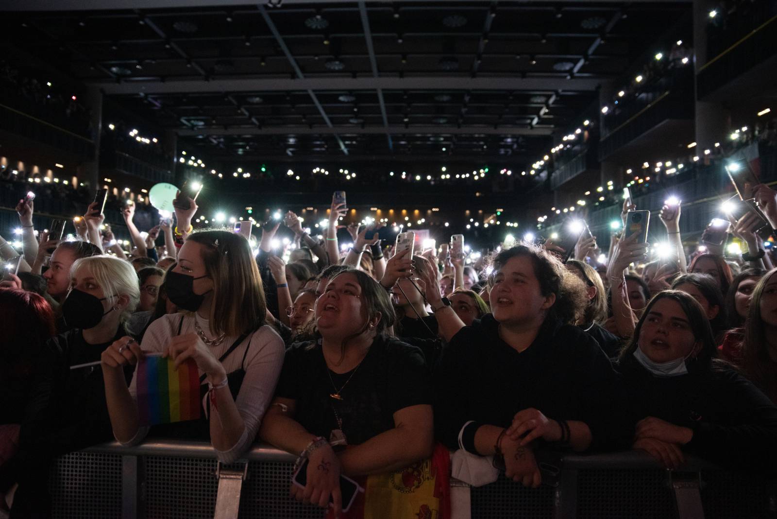 Do Prahy dorazil Louis Tomlinson. Zahrál své největší hity a zavzpomínal také na One Direction