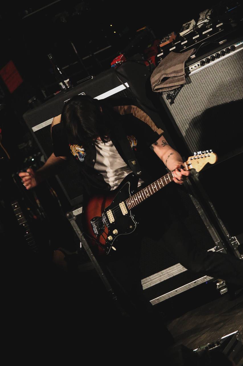 Nothing But Thieves podruhé odpálili pražské Roxy