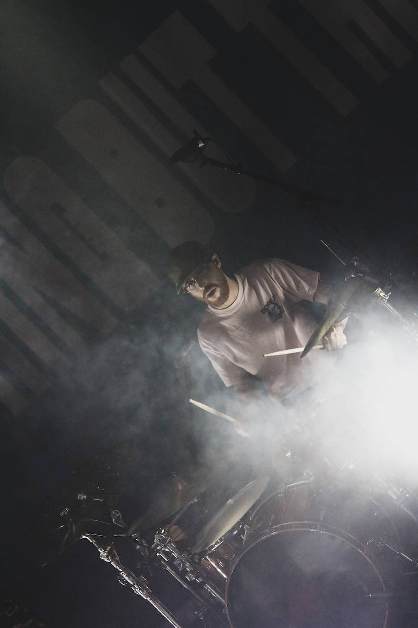 Nothing But Thieves podruhé odpálili pražské Roxy