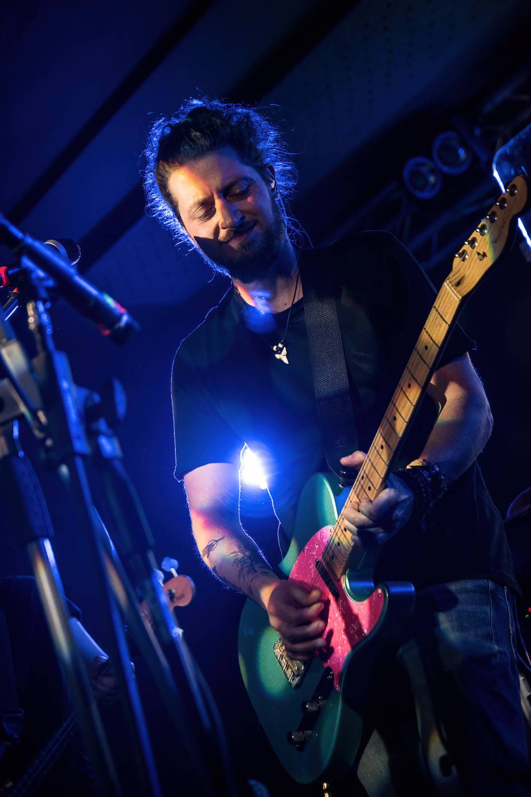 UDG se po více než dvou letech vrátili do klubů, s Robin Moodem odstartovali v Chrudimi své Přístav tour