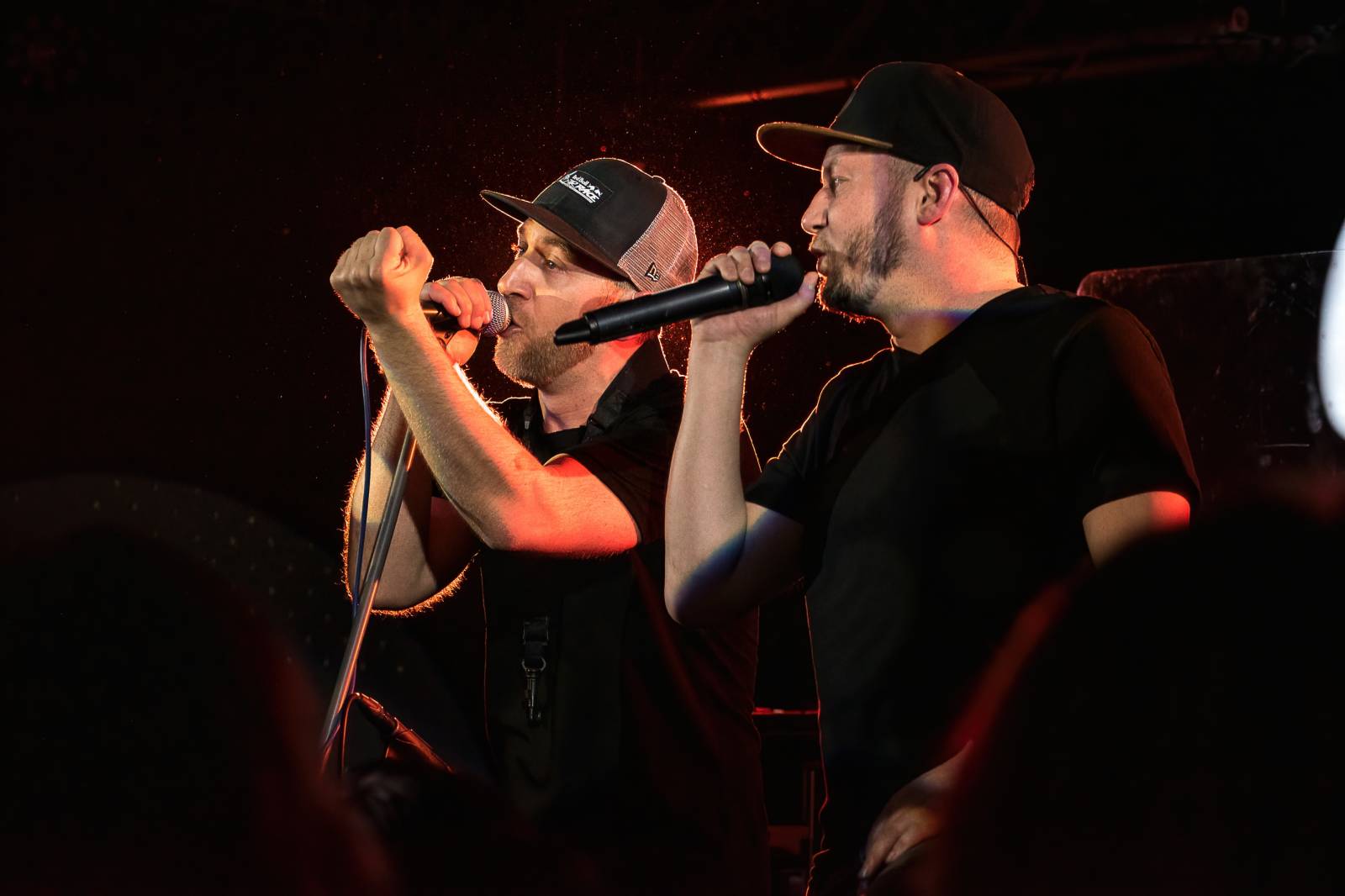 UDG se po více než dvou letech vrátili do klubů, s Robin Moodem odstartovali v Chrudimi své Přístav tour