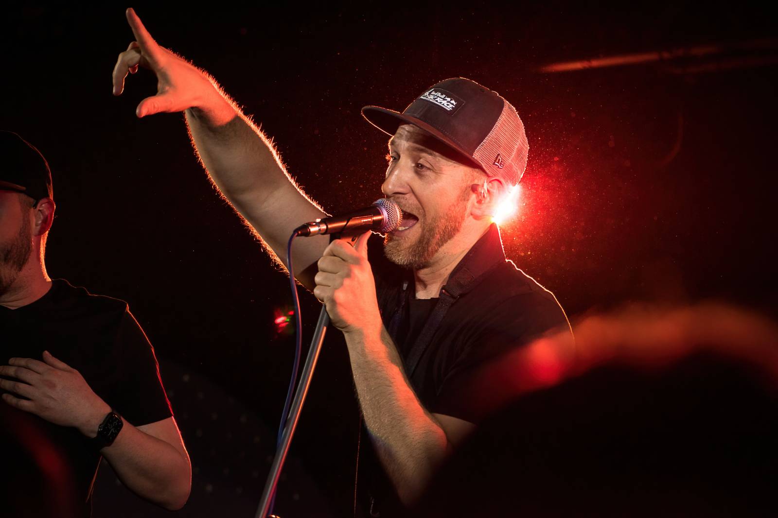 UDG se po více než dvou letech vrátili do klubů, s Robin Moodem odstartovali v Chrudimi své Přístav tour