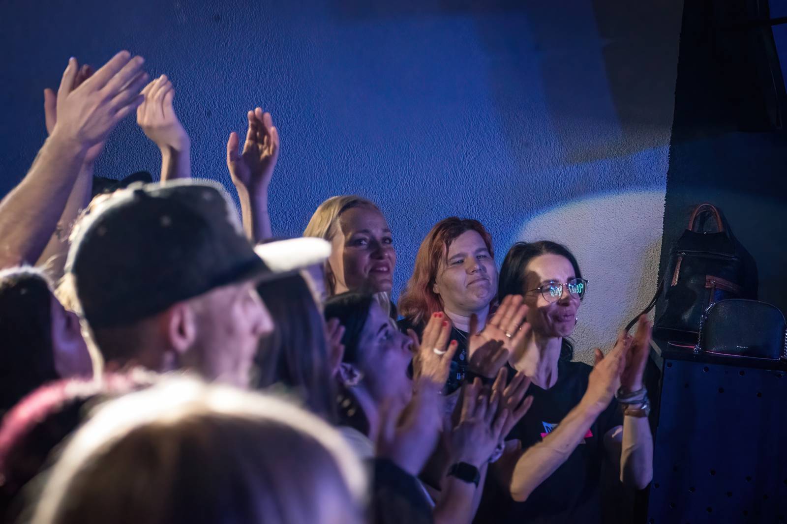 UDG se po více než dvou letech vrátili do klubů, s Robin Moodem odstartovali v Chrudimi své Přístav tour