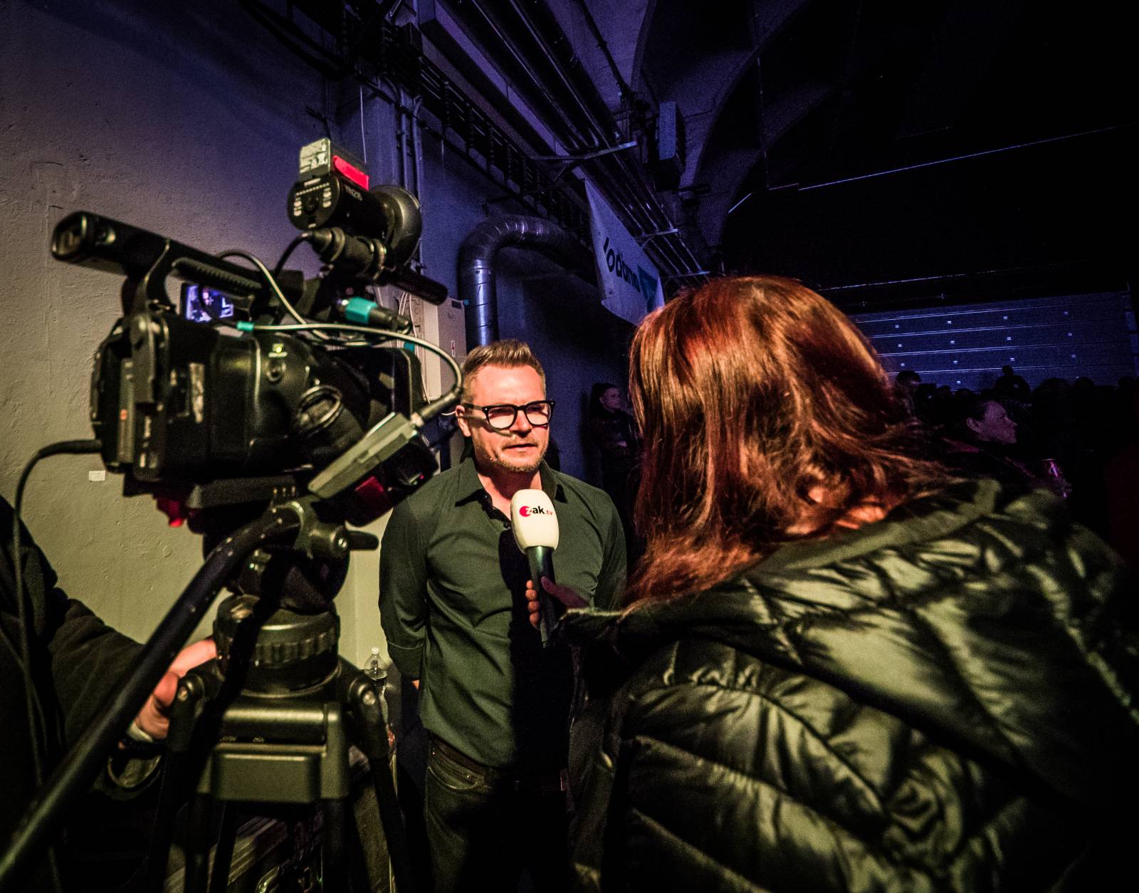 Dojemné vzpomínání na Mira Žbirku a Davida Stypku i polibek Matěje Rupperta s Xavierem Baumaxou. Takový byl 30. ročník Žebříku