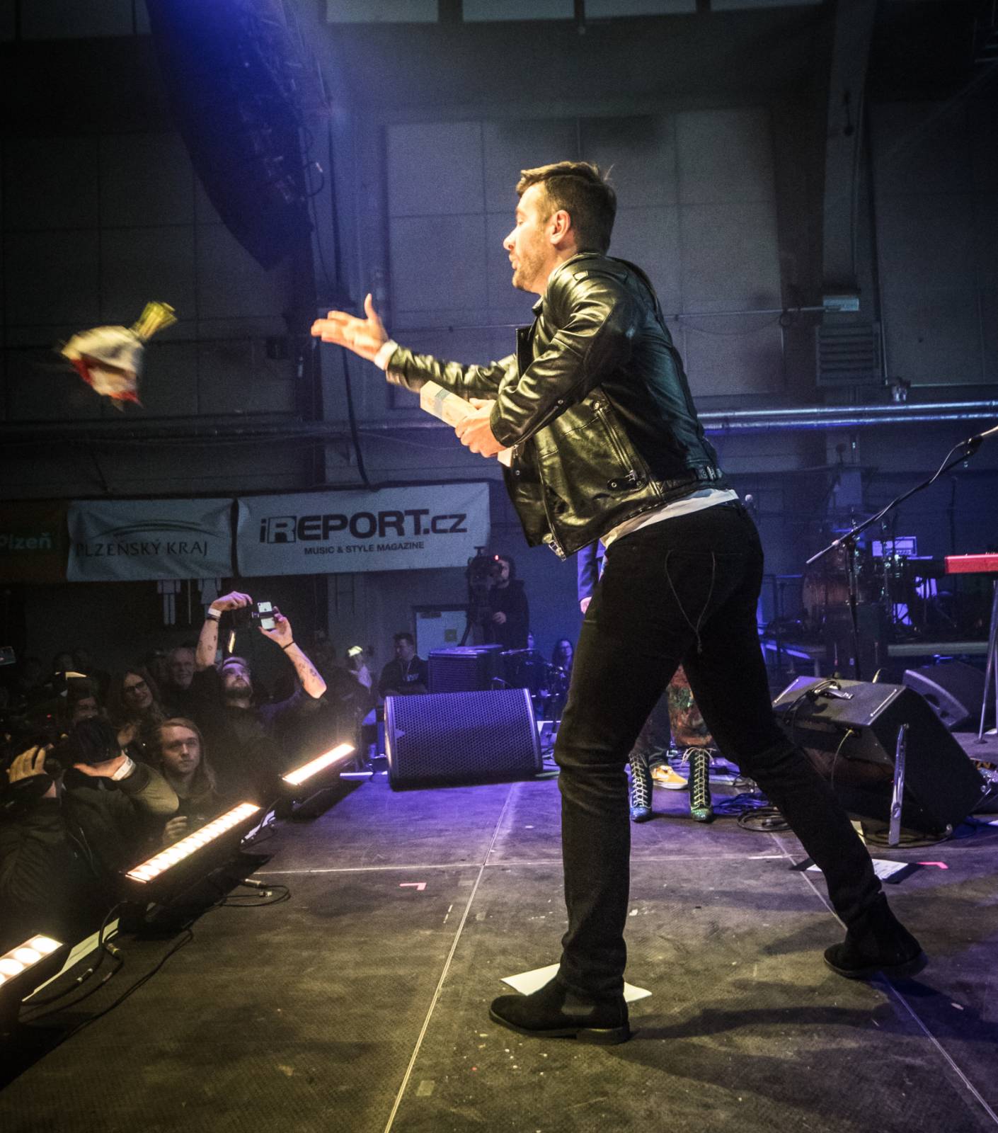 Dojemné vzpomínání na Mira Žbirku a Davida Stypku i polibek Matěje Rupperta s Xavierem Baumaxou. Takový byl 30. ročník Žebříku