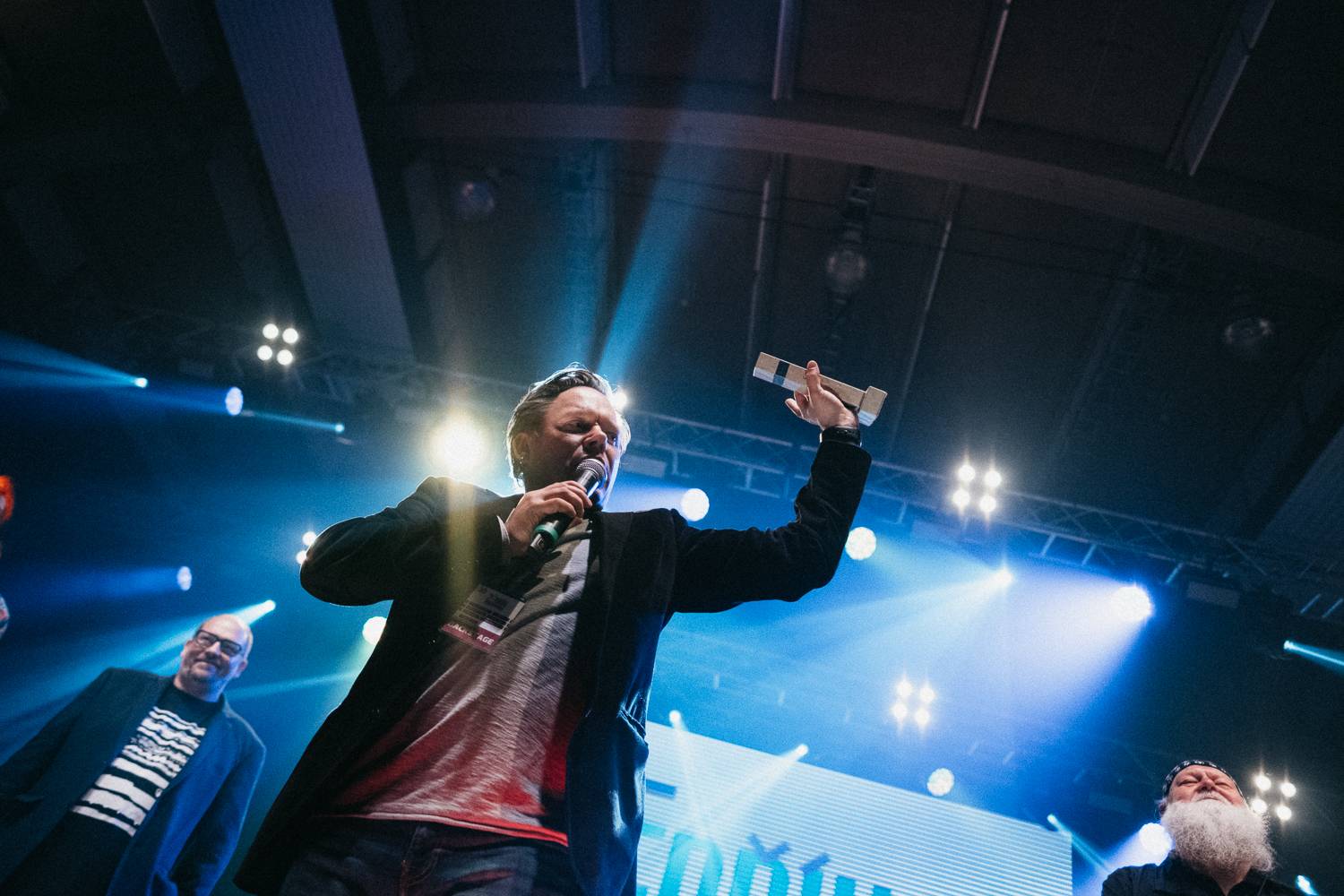 Na Žebříku byl i duch Mira Žbirky. Manželka Kateřina přebrala ocenění 