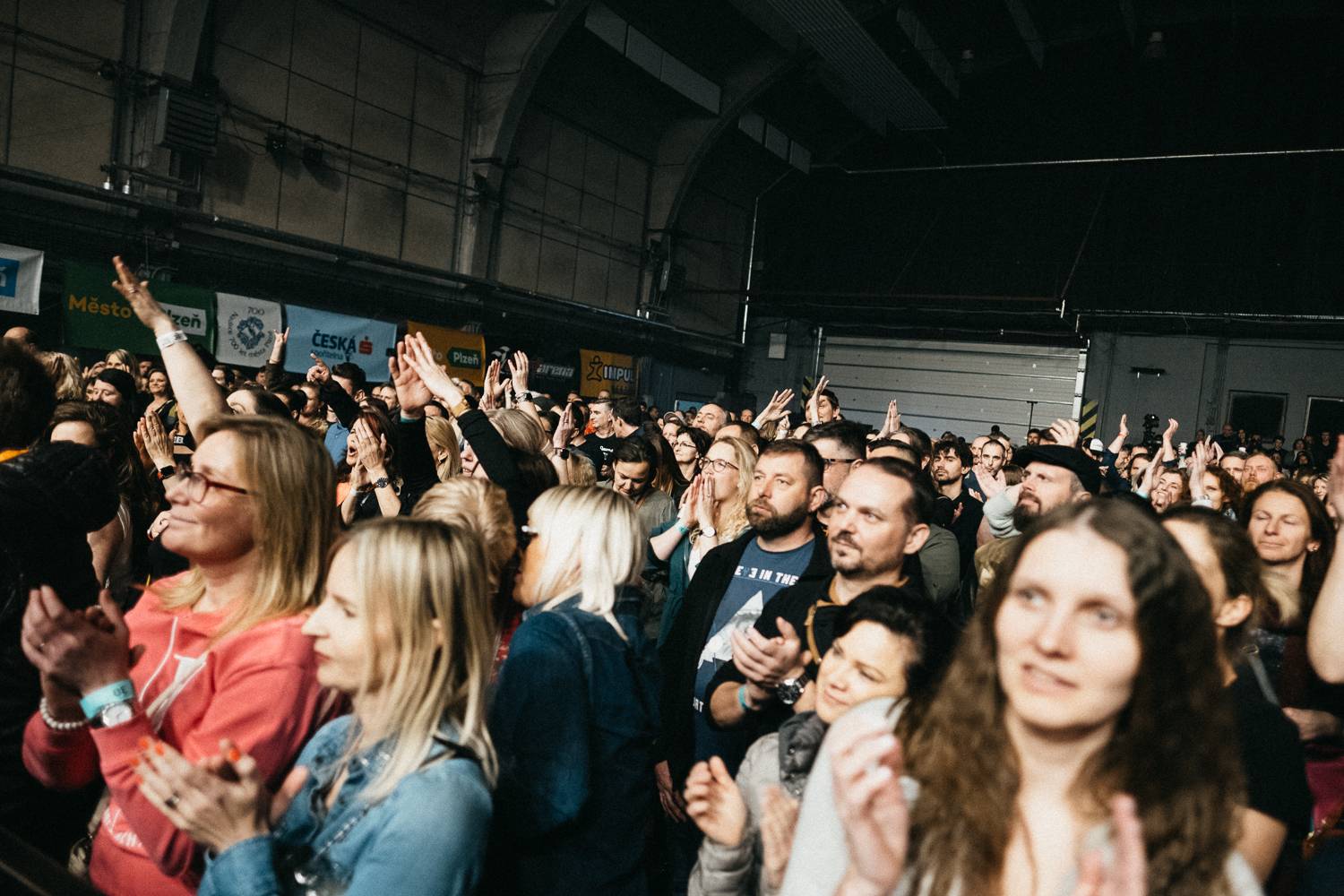 Na Žebříku byl i duch Mira Žbirky. Manželka Kateřina přebrala ocenění 