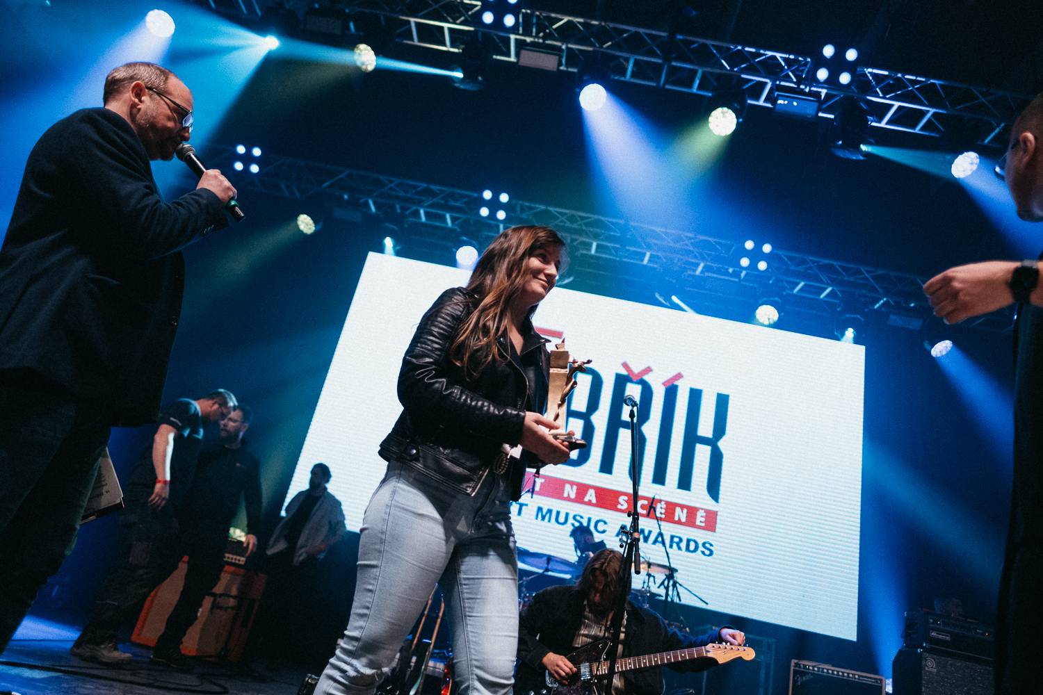 Na Žebříku byl i duch Mira Žbirky. Manželka Kateřina přebrala ocenění 