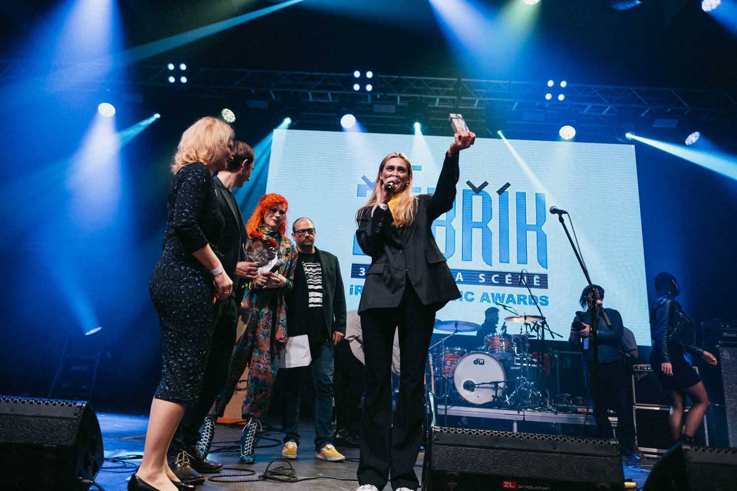 Na Žebříku byl i duch Mira Žbirky. Manželka Kateřina přebrala ocenění 