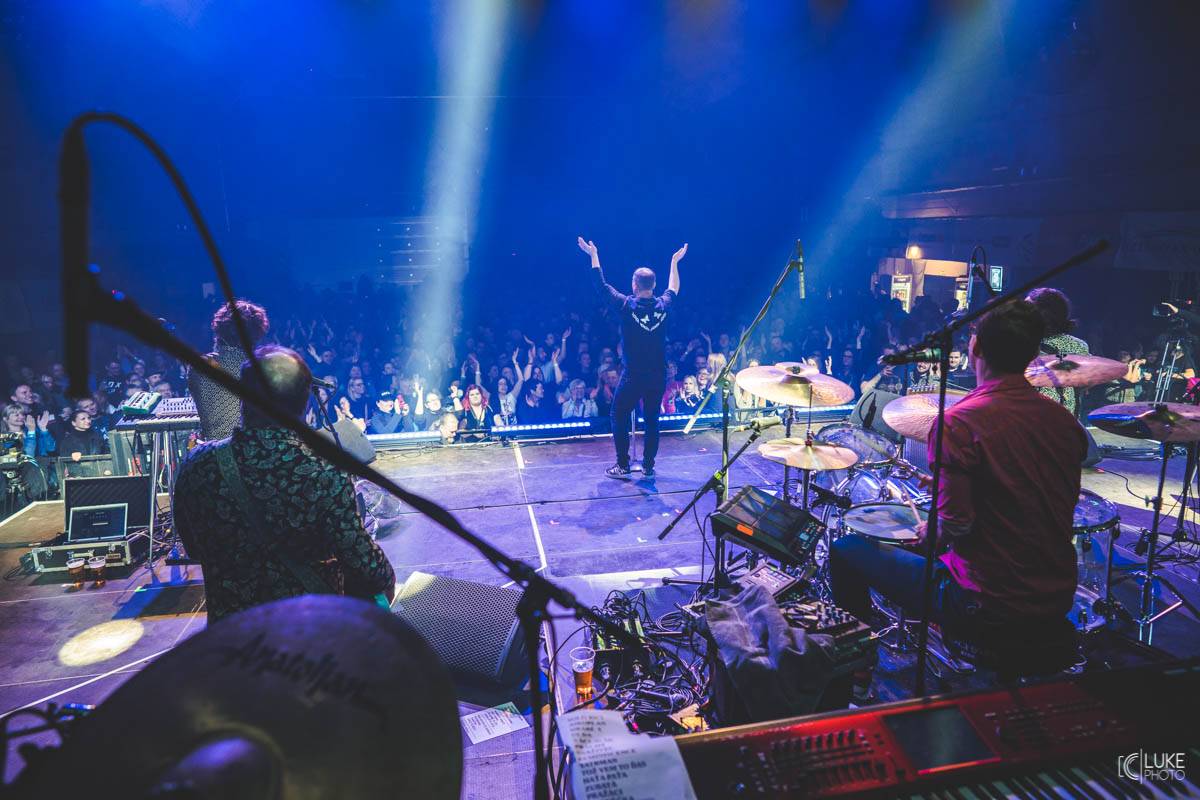 Žebřík přinesl smích i slzy dojetí. Hvězdy byly fanouškům na dosah
