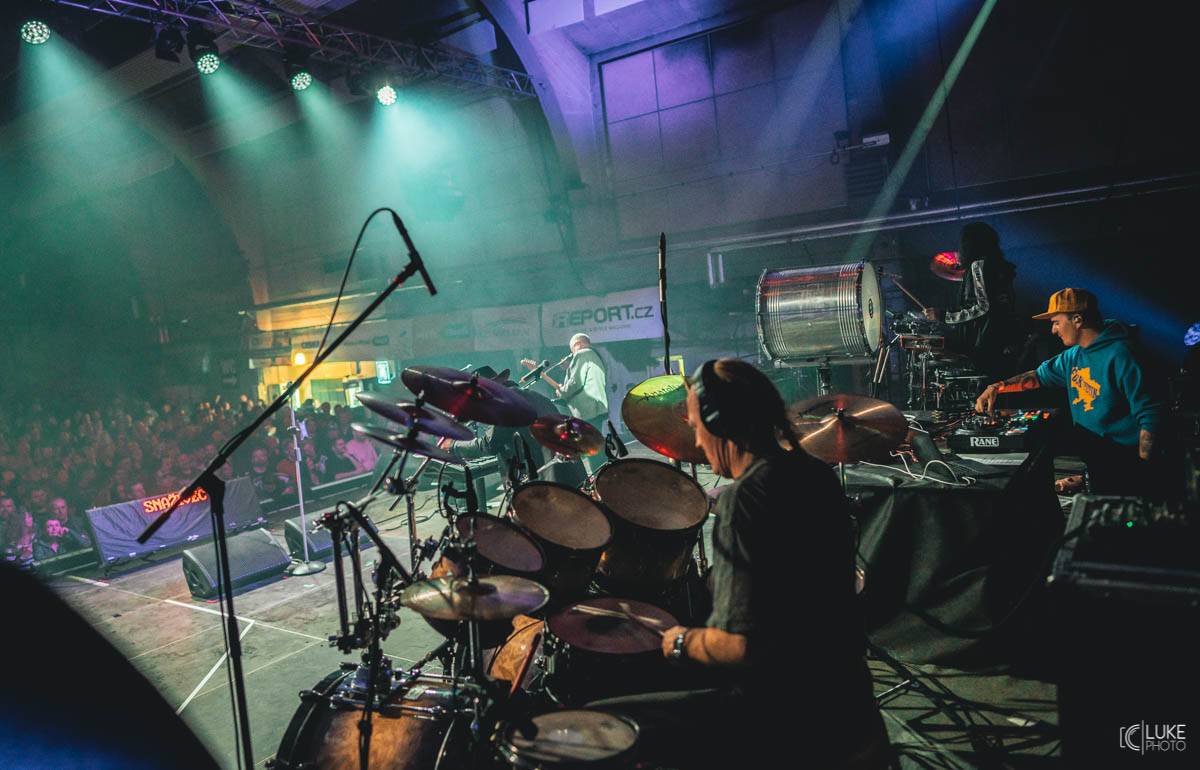 Žebřík přinesl smích i slzy dojetí. Hvězdy byly fanouškům na dosah