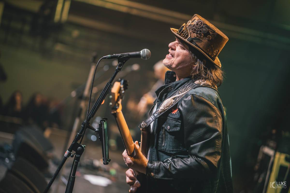 Žebřík přinesl smích i slzy dojetí. Hvězdy byly fanouškům na dosah