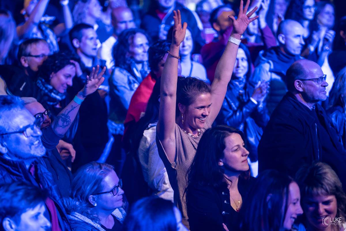 Žebřík přinesl smích i slzy dojetí. Hvězdy byly fanouškům na dosah