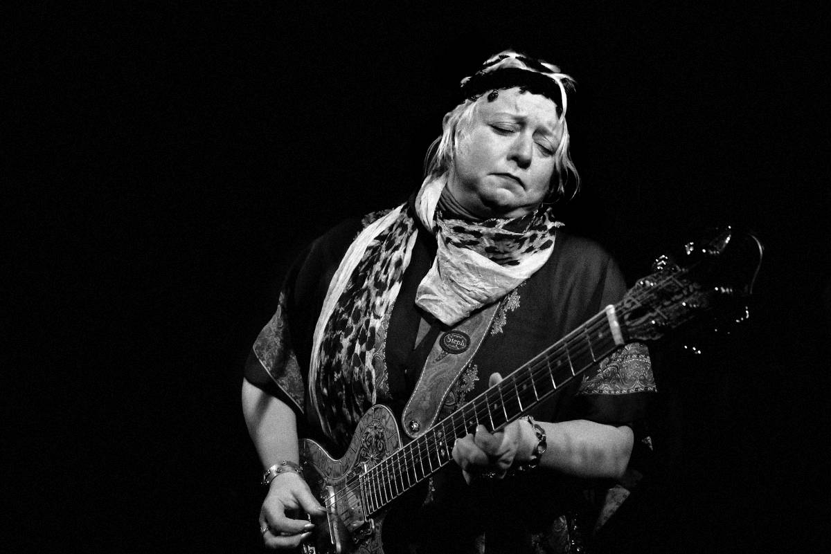 První dáma britského blues Bex Marshall řádila v Kaštanu v Praze