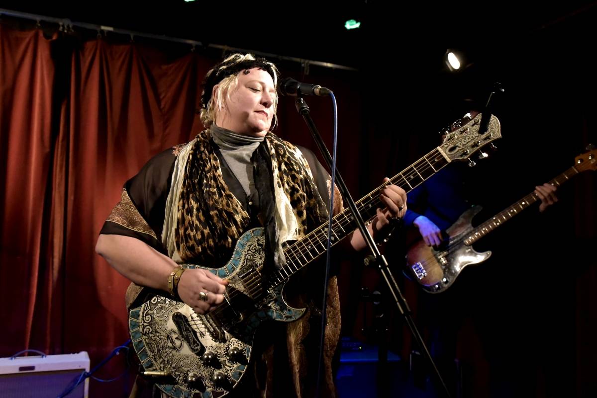 První dáma britského blues Bex Marshall řádila v Kaštanu v Praze