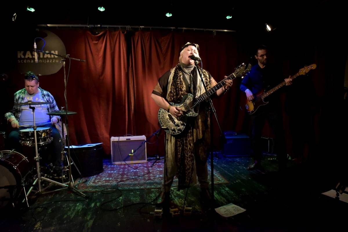 První dáma britského blues Bex Marshall řádila v Kaštanu v Praze