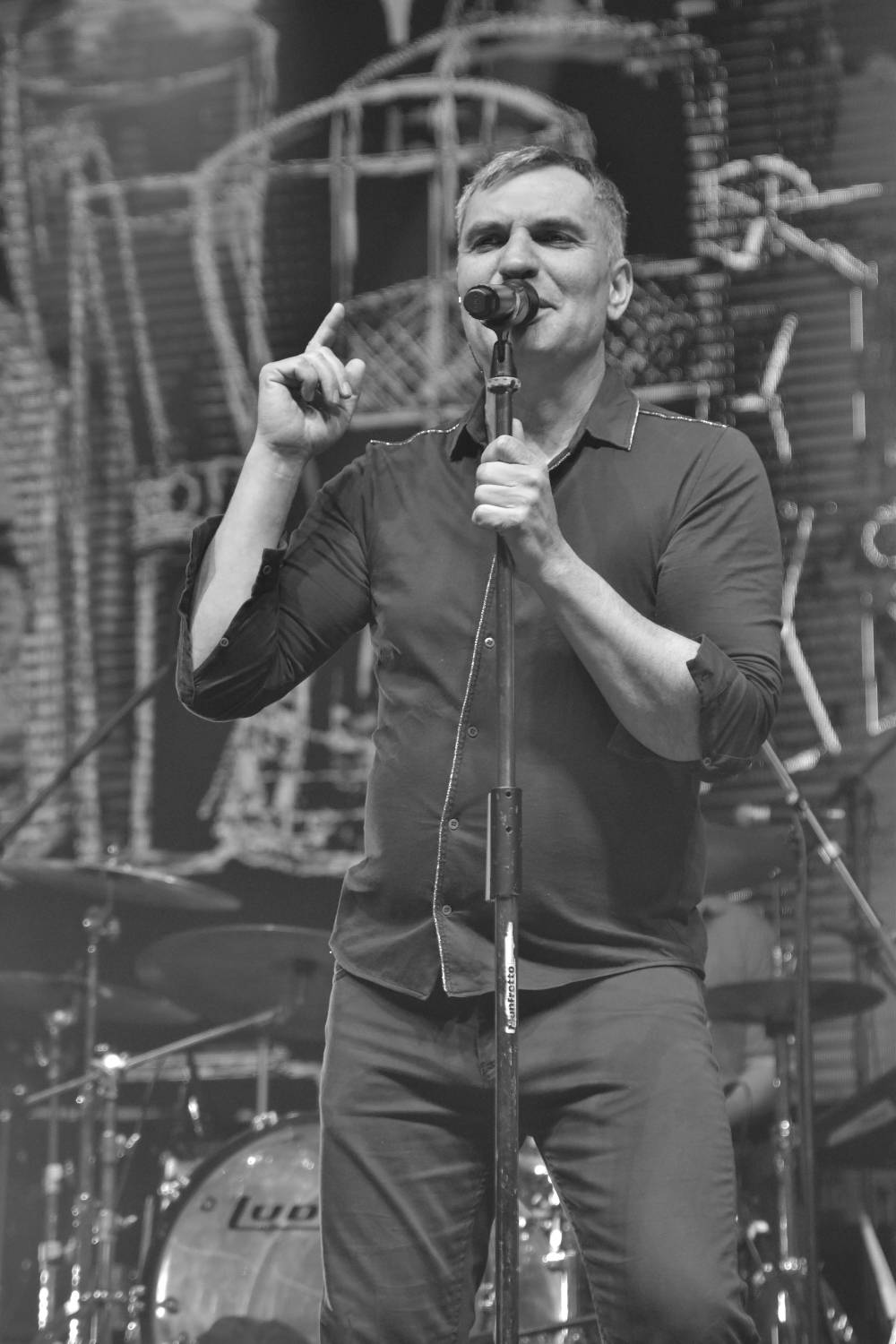 Žebřík 2021 - show, která trvala až do rána. Na pódiu řádili Xavier Baumaxa, Mig 21, Pražský výběr a Donnie Darko