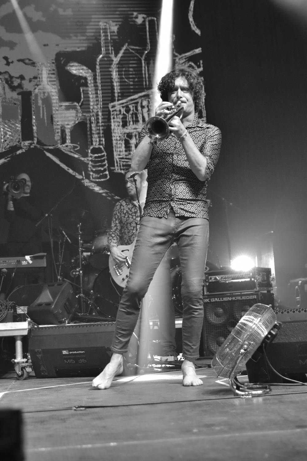 Žebřík 2021 - show, která trvala až do rána. Na pódiu řádili Xavier Baumaxa, Mig 21, Pražský výběr a Donnie Darko