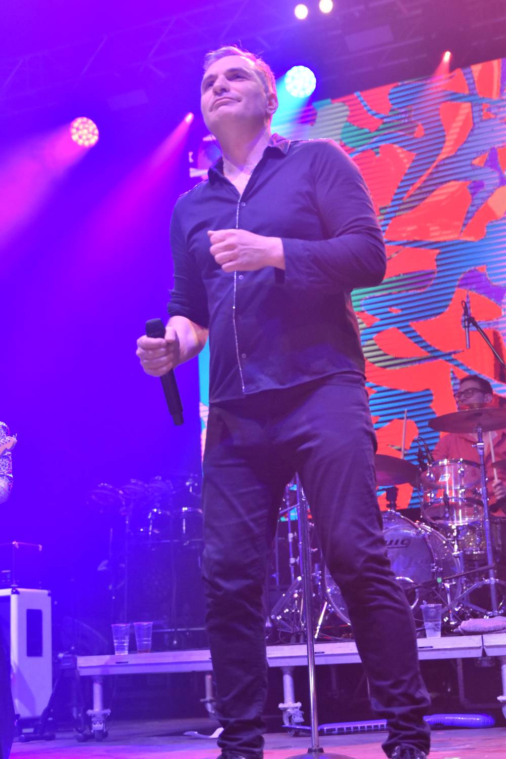 Žebřík 2021 - show, která trvala až do rána. Na pódiu řádili Xavier Baumaxa, Mig 21, Pražský výběr a Donnie Darko