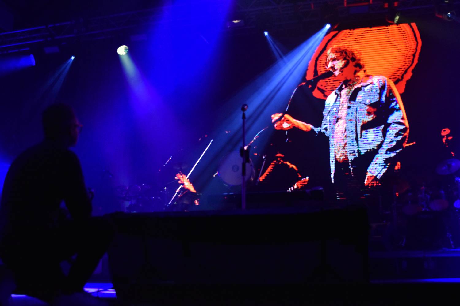 Žebřík 2021 - show, která trvala až do rána. Na pódiu řádili Xavier Baumaxa, Mig 21, Pražský výběr a Donnie Darko