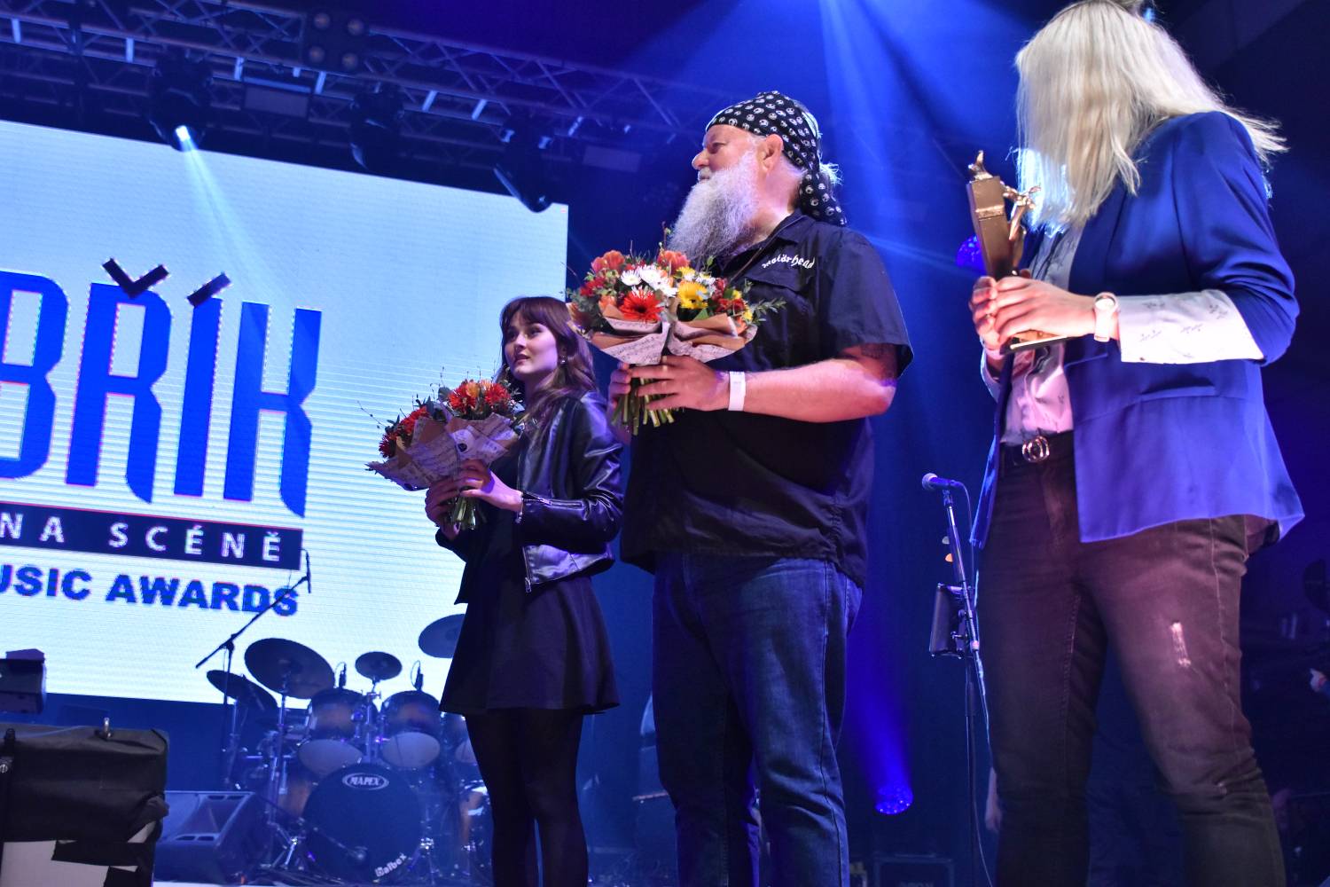 Žebřík 2021 - show, která trvala až do rána. Na pódiu řádili Xavier Baumaxa, Mig 21, Pražský výběr a Donnie Darko