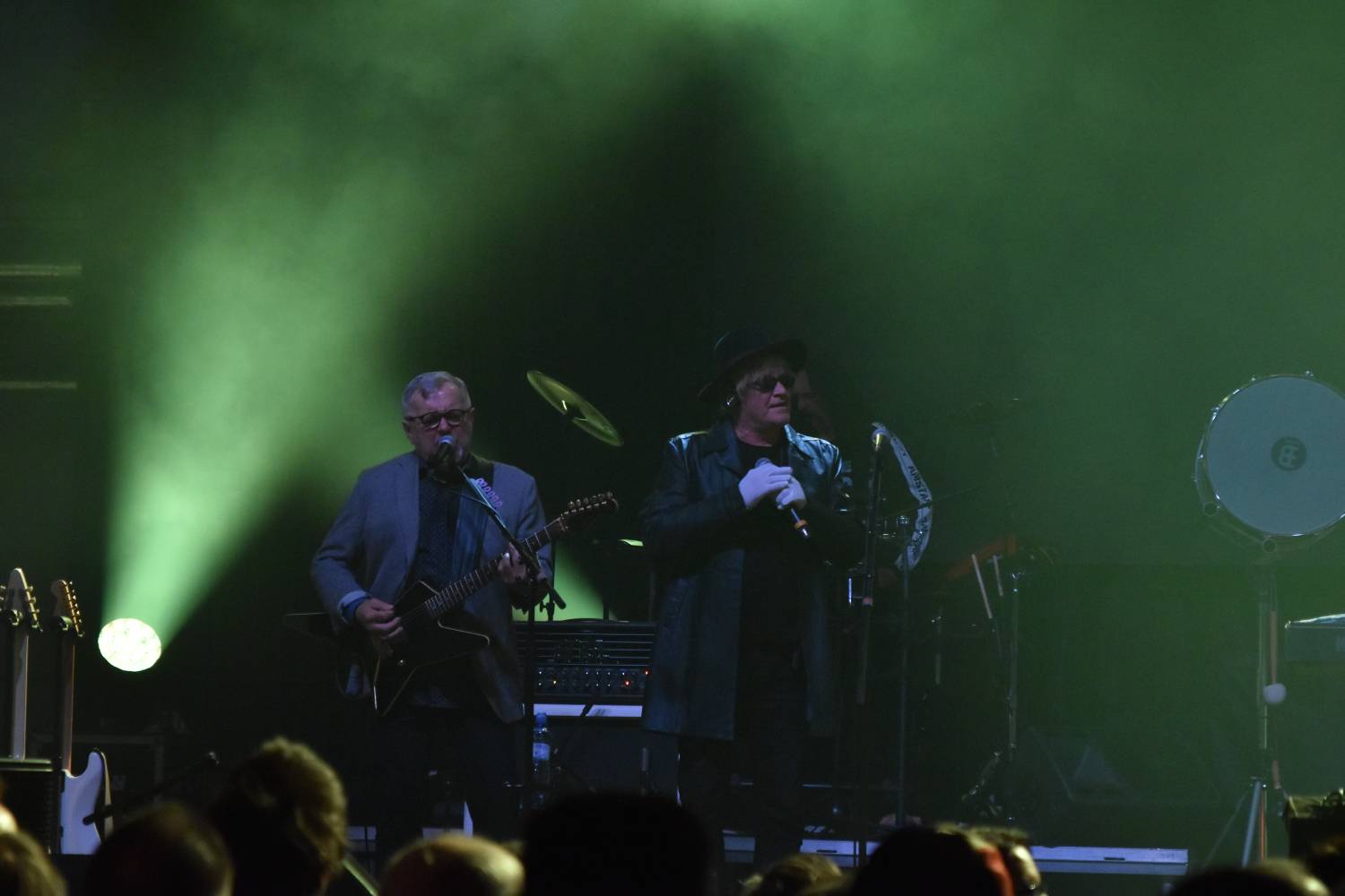 Žebřík 2021 - show, která trvala až do rána. Na pódiu řádili Xavier Baumaxa, Mig 21, Pražský výběr a Donnie Darko