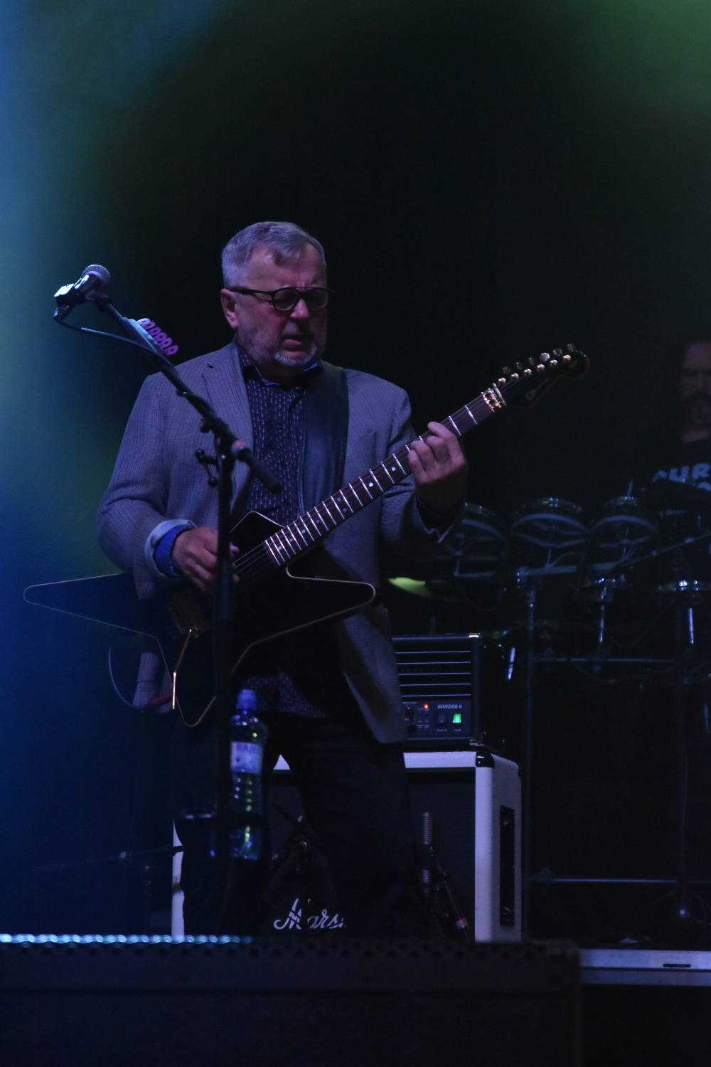 Žebřík 2021 - show, která trvala až do rána. Na pódiu řádili Xavier Baumaxa, Mig 21, Pražský výběr a Donnie Darko