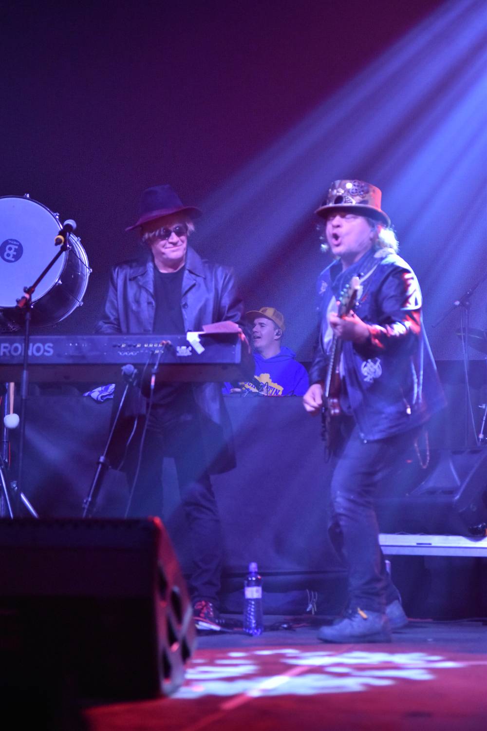 Žebřík 2021 - show, která trvala až do rána. Na pódiu řádili Xavier Baumaxa, Mig 21, Pražský výběr a Donnie Darko