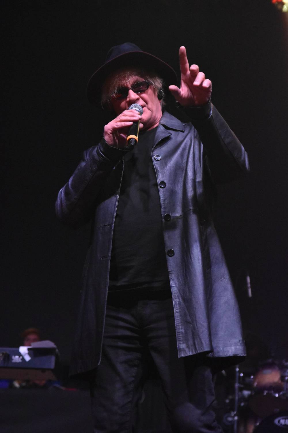 Žebřík 2021 - show, která trvala až do rána. Na pódiu řádili Xavier Baumaxa, Mig 21, Pražský výběr a Donnie Darko