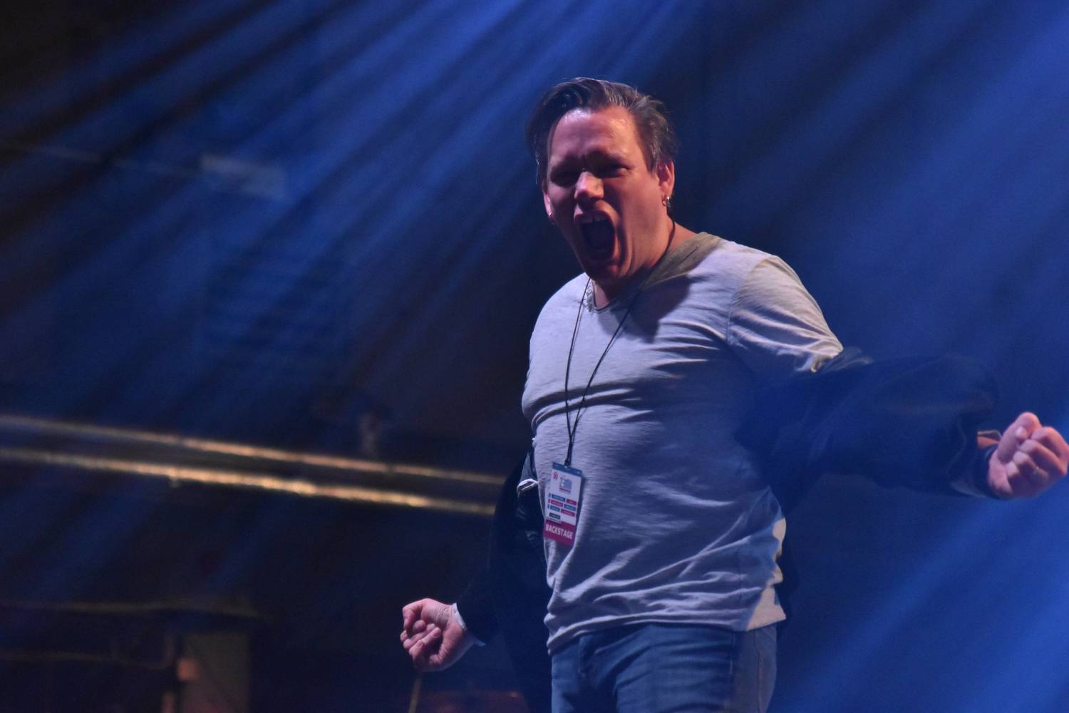 Žebřík 2021 - show, která trvala až do rána. Na pódiu řádili Xavier Baumaxa, Mig 21, Pražský výběr a Donnie Darko