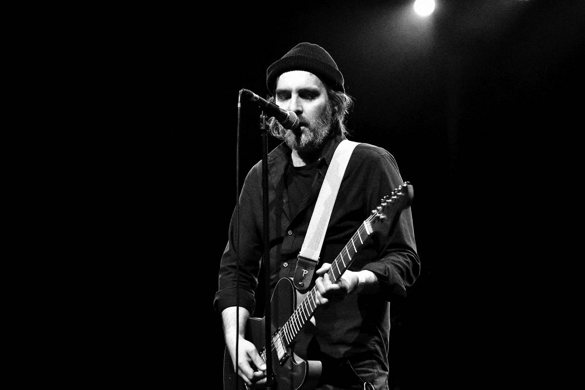 Pražská MeetFactory přivítala Red Bird Festival na podporu Ukrajiny, zahráli Jan Fic, Květy i Jakub König