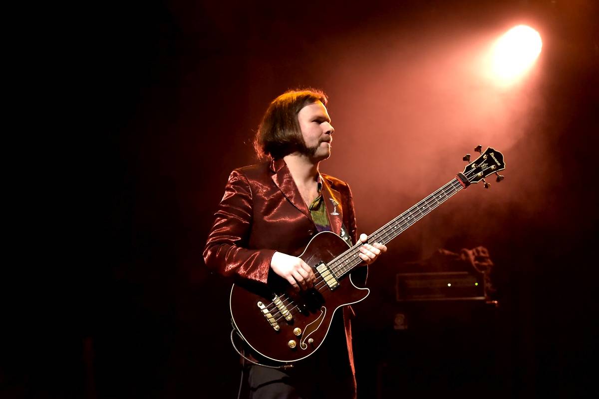 Pražská MeetFactory přivítala Red Bird Festival na podporu Ukrajiny, zahráli Jan Fic, Květy i Jakub König