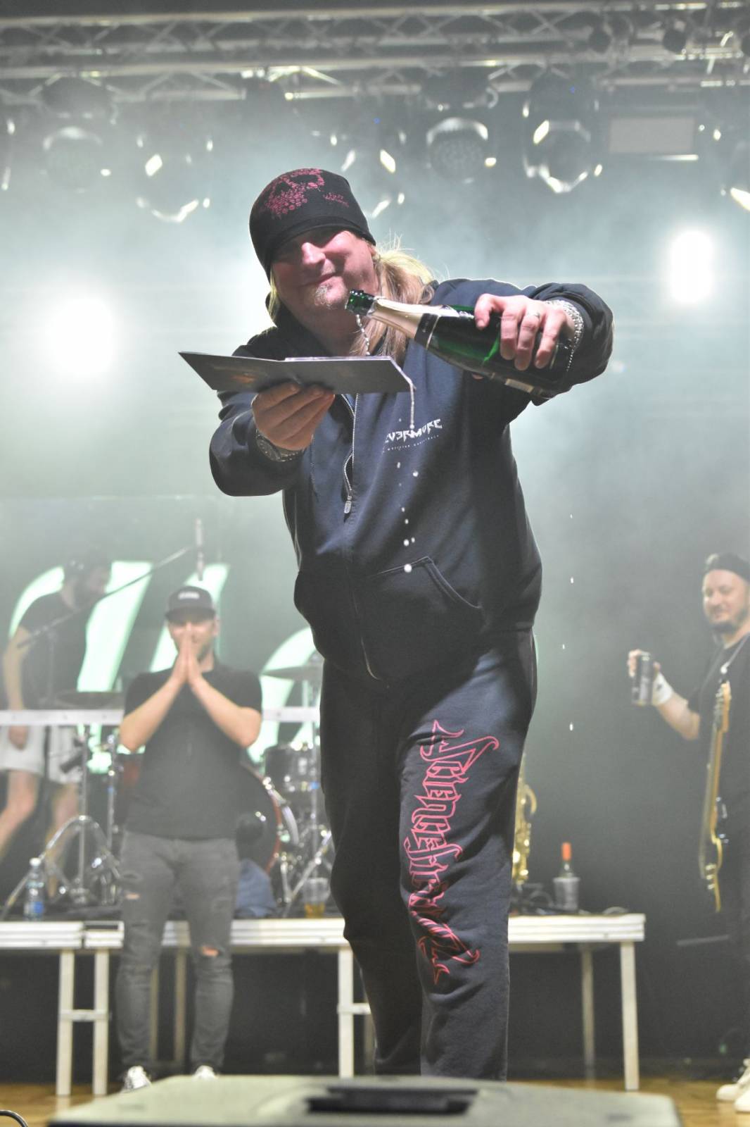 UDG připluli se svým Přístavem do Plzně, na palubu s sebou vzali Robina Mooda